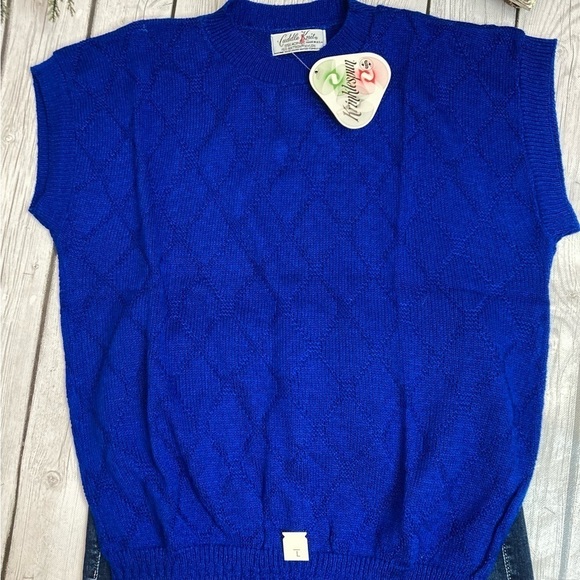 Vintage Cuddle Knit Sweater Vest - Picture 7 of 9